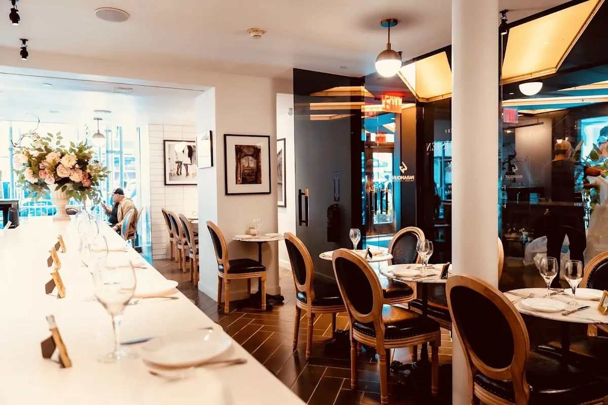 Cafe in New York -- Le Parisien Bakery