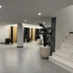 Real Estate Agent in New York -- Manhattan Realty Group