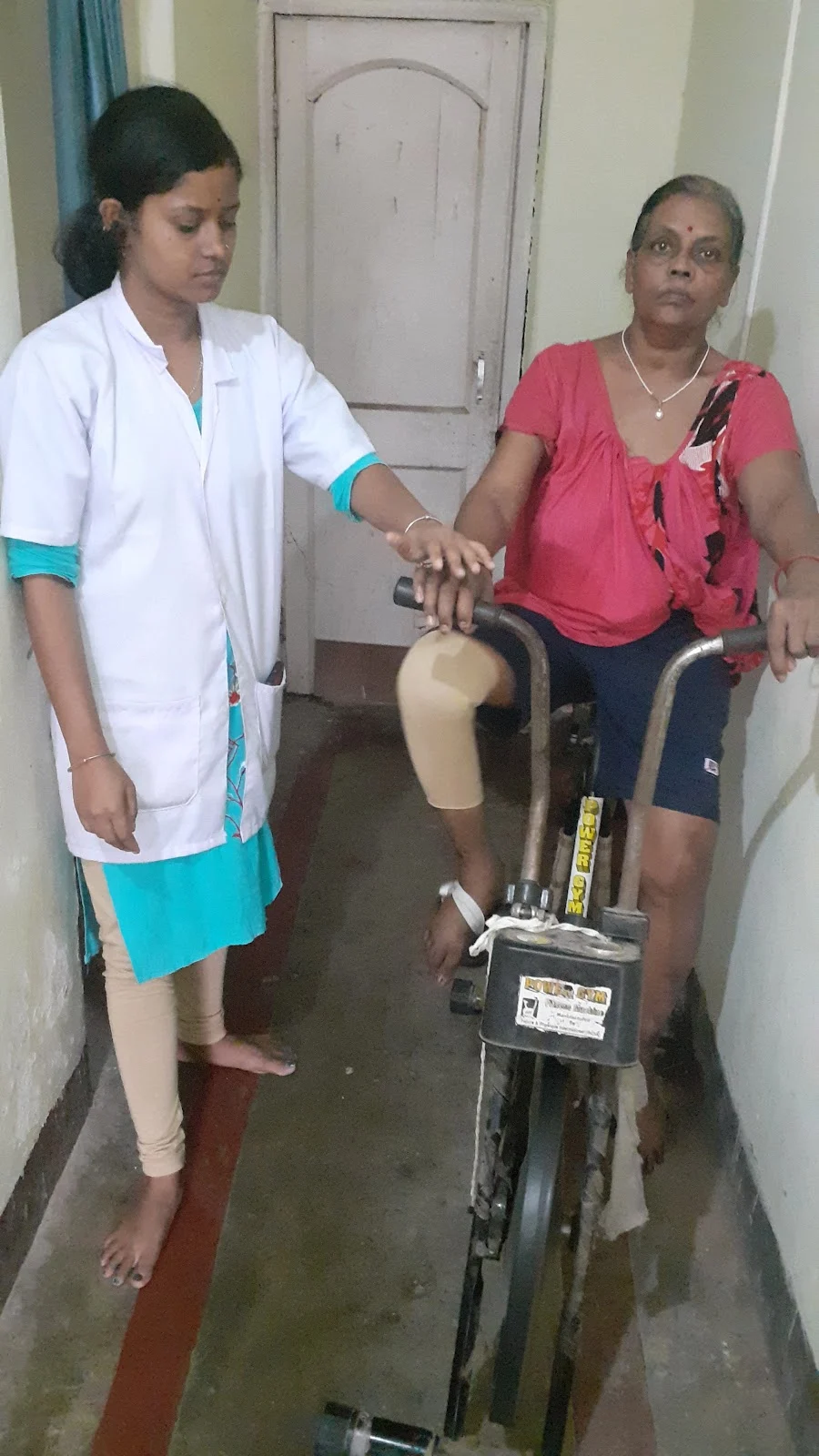 Physiotherapy Clinic in Bhubaneswar -- Health line Plus Physiotherapy Clinic
