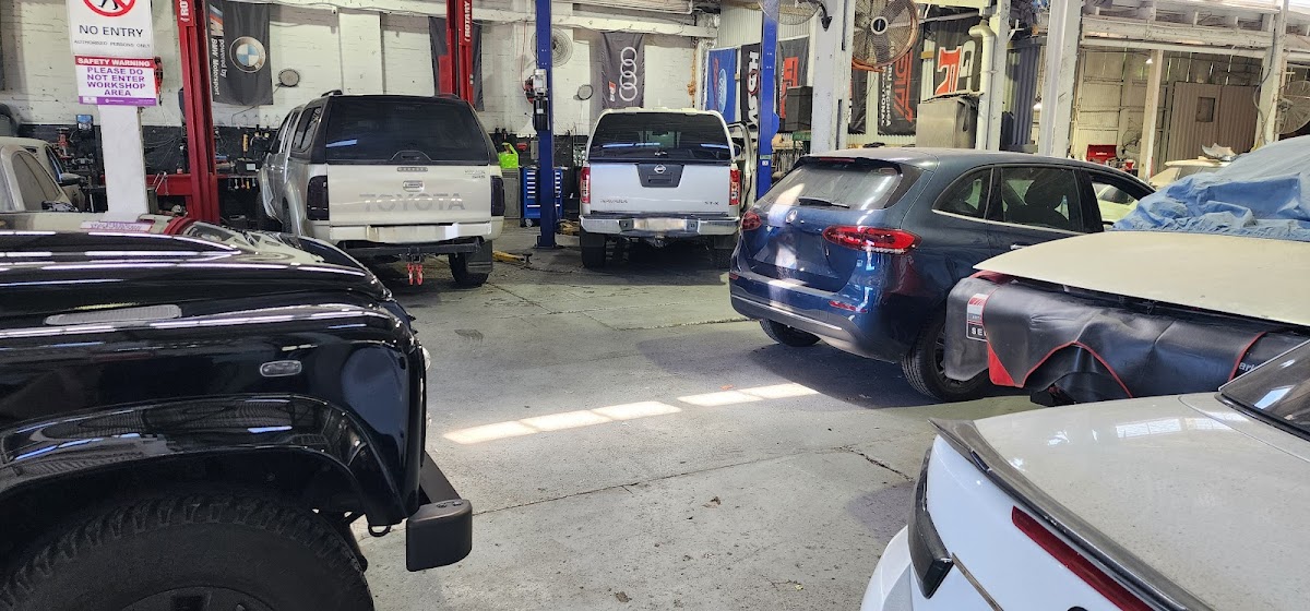 Auto Repair Shop in Sydney -- A-Z Auto Sydney Pty Ltd - Repco Authorised Car Service St Peters