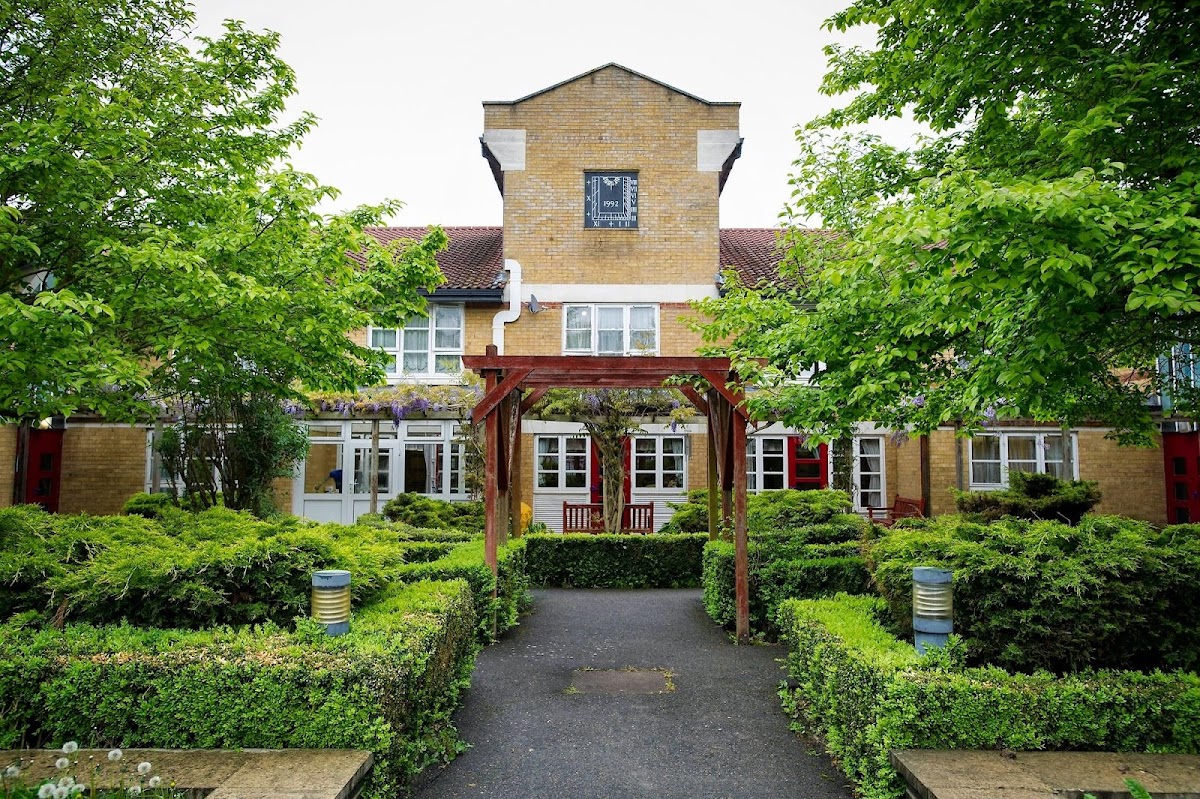Retirement Home in London -- Aashna House Residential Care Home - Sanctuary Care (2)