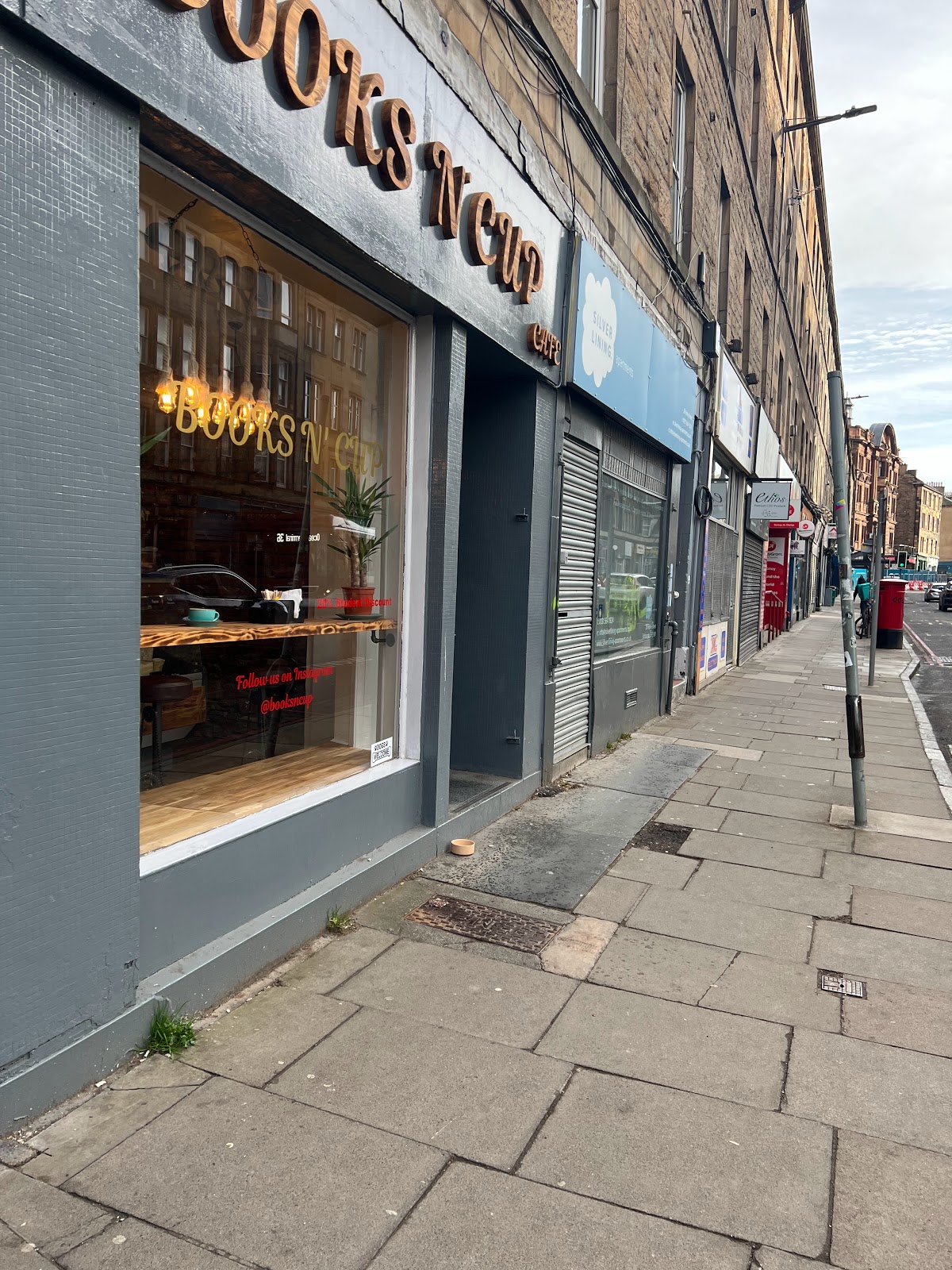 Cafe in Edinburgh -- Books N Cup Cafe