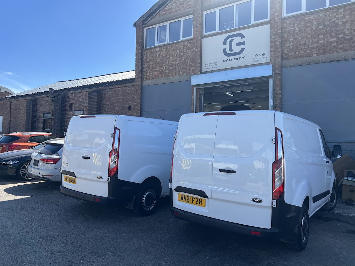 Auto Repair Shop in London -- Car City Mechanic Garage (2)