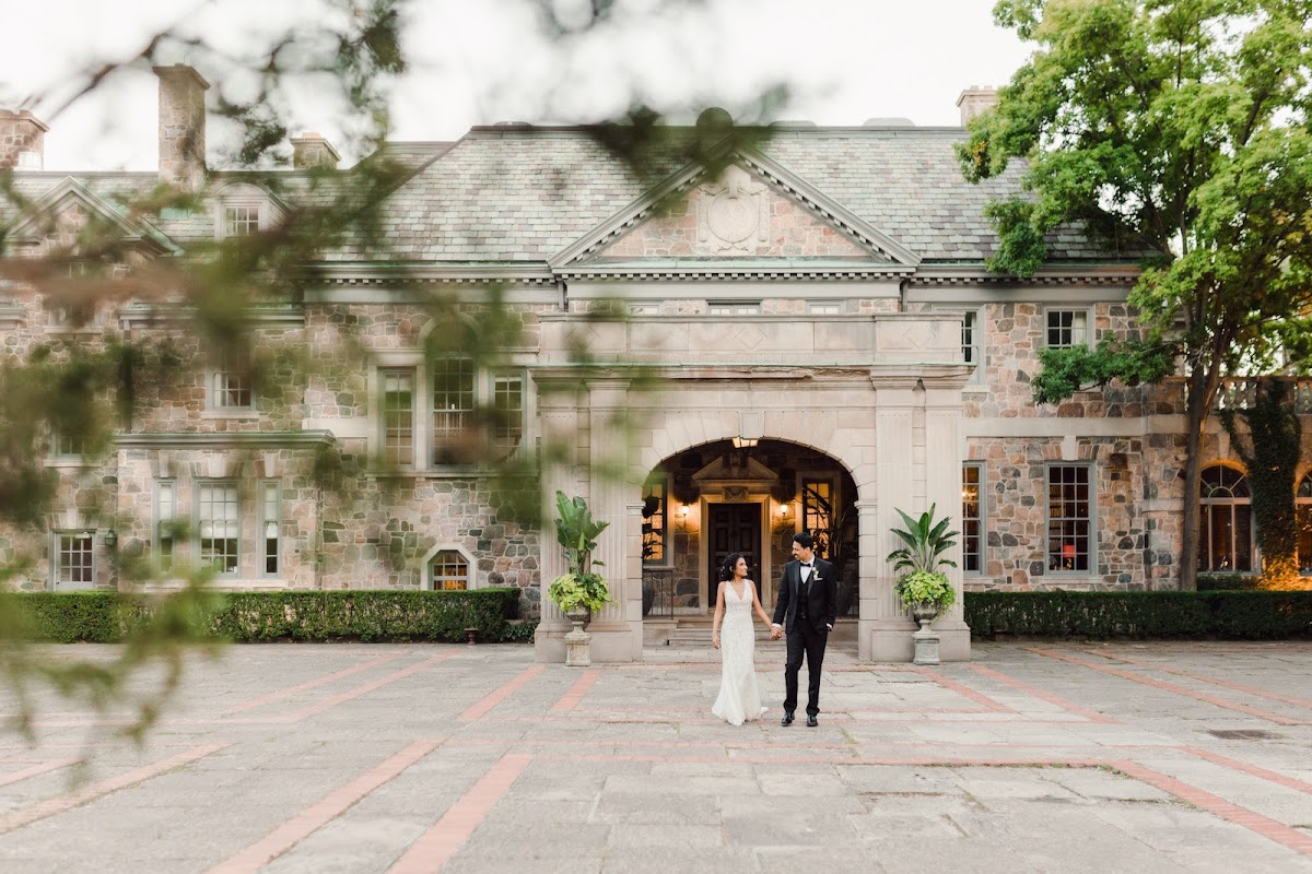 Wedding Venue in Toronto -- Graydon Hall Manor