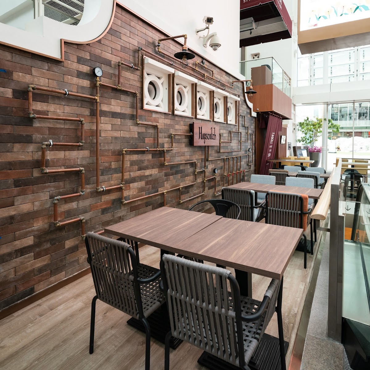 Restaurant in Singapore -- Hopscotch (Capitol)