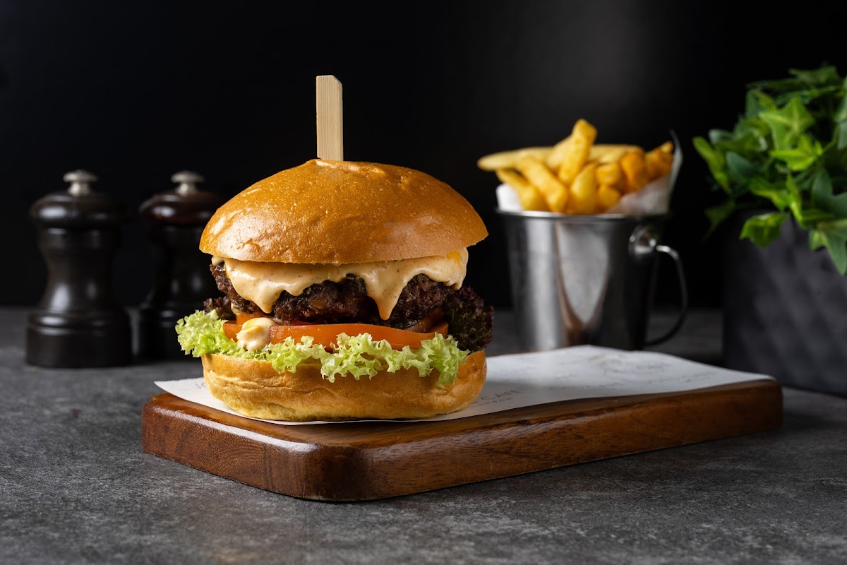 Cafe in Dubai -- Joes Café Dubai (2)