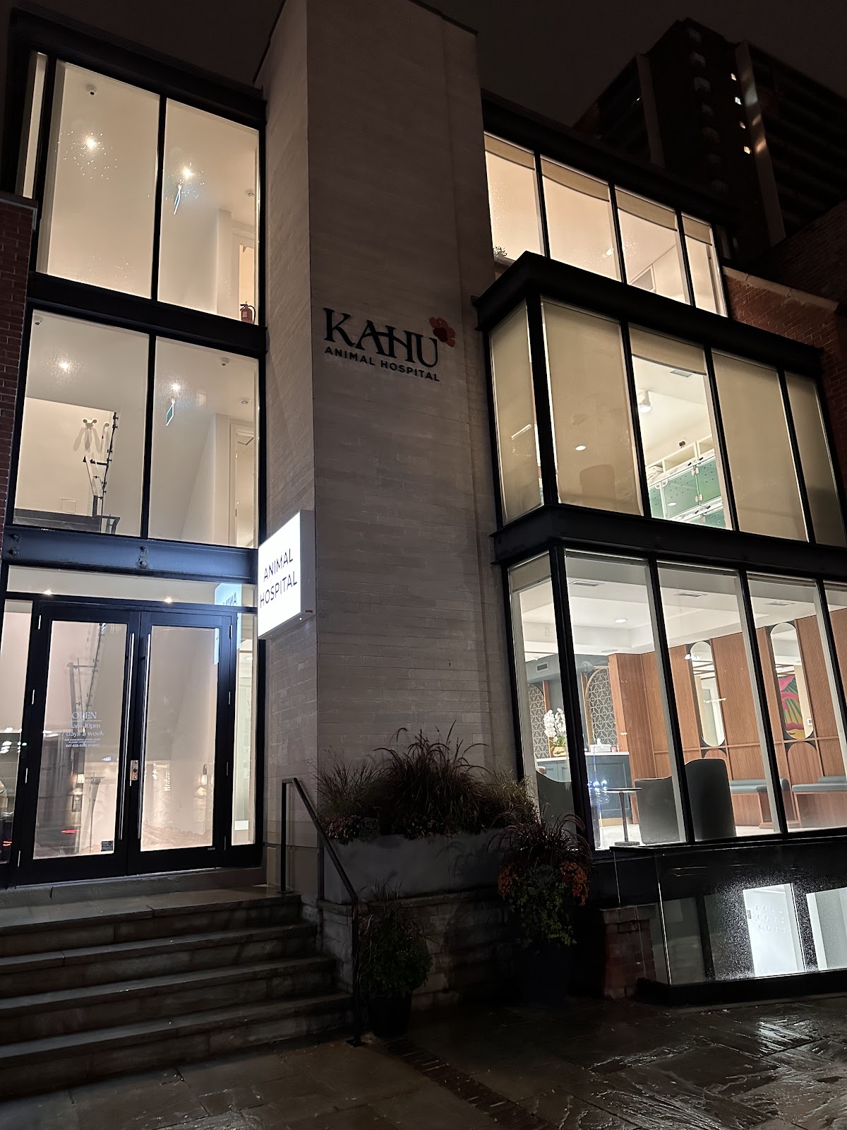 Veterinarian in Toronto -- Kahu Animal Hospital