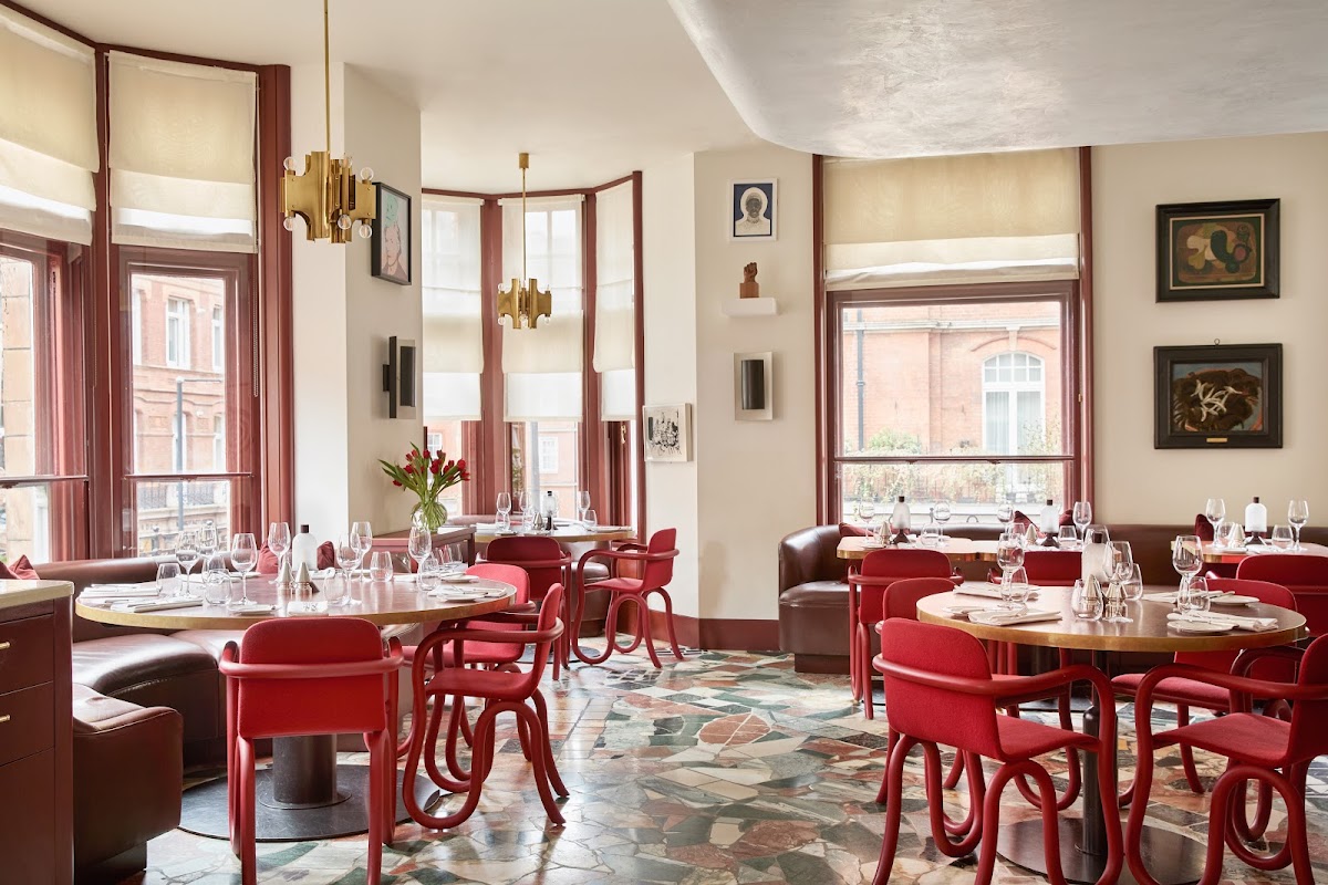 Restaurant in London -- Mount St. Restaurant