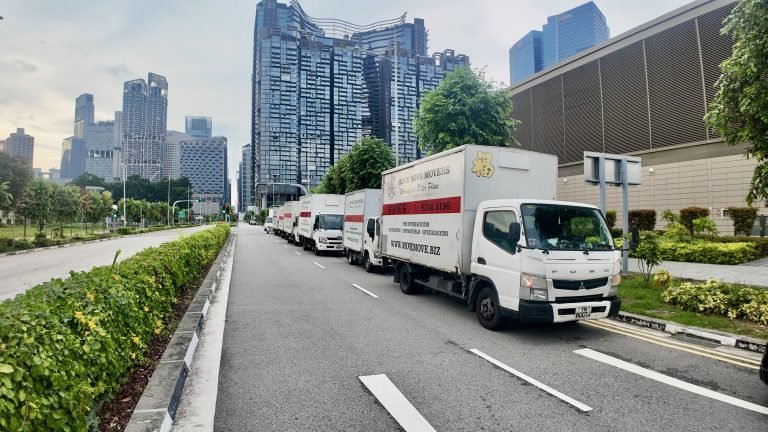 Moving Company in Singapore -- Move Move Movers