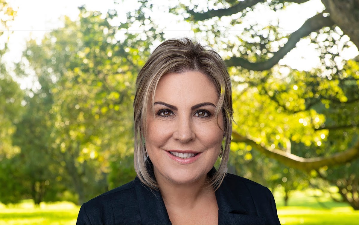 Real Estate Agent in Auckland -- Sandra Bullock Real Estate