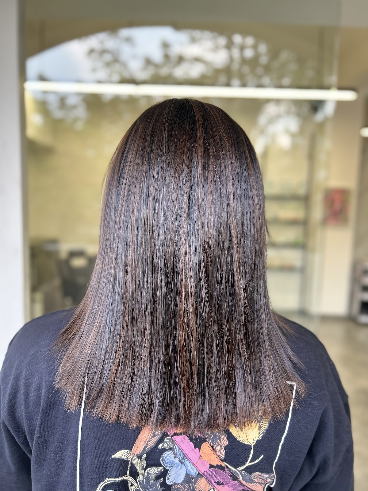 Hair Salon in Bangalore -- STRAIGHT STUDIO (2)