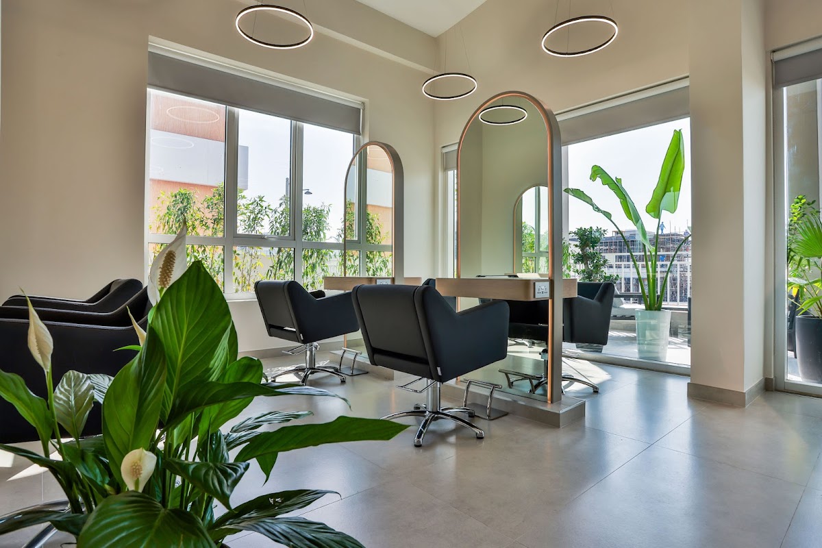 Hair Salon in Dubai -- The Nest Salon, Jumeirah, Dubai