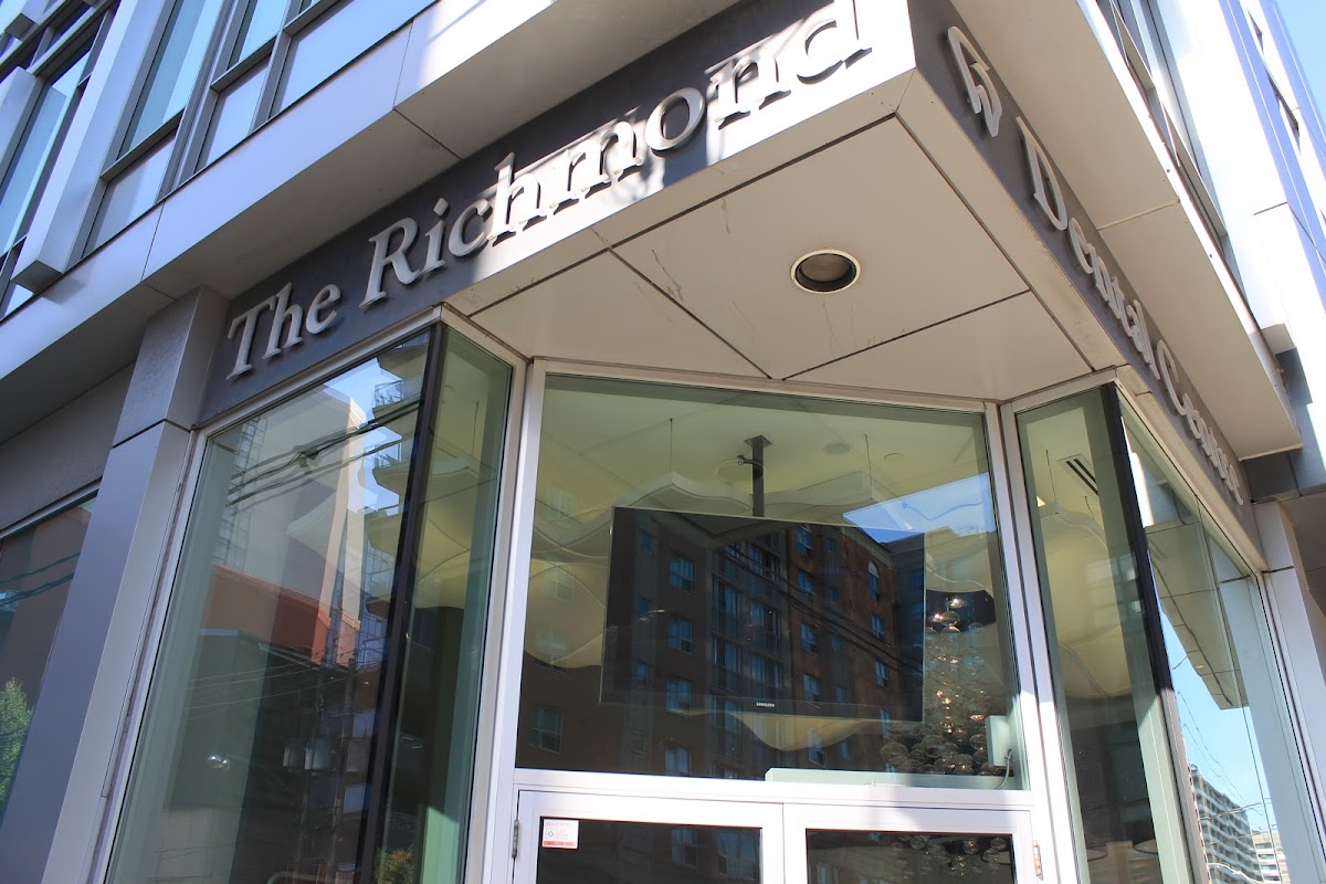 Dentist in Canada -- The Richmond Dental Centre